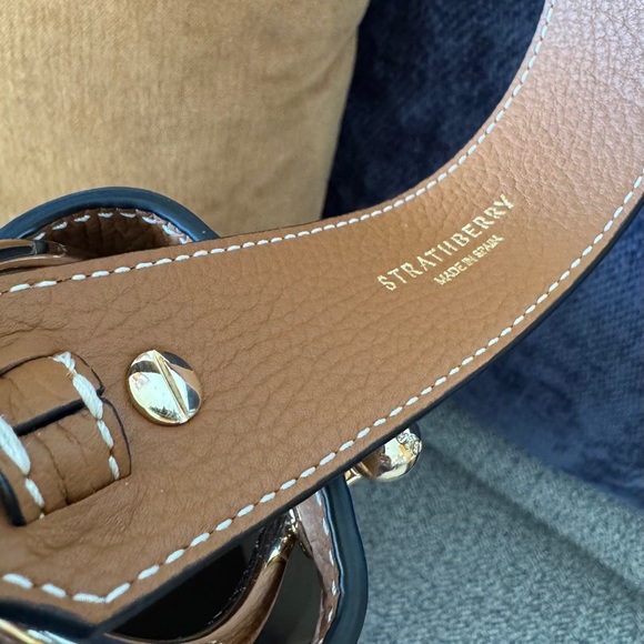 Strathberry Tan Leather Large Lana Shoulder Bag - Picture 16 of 17